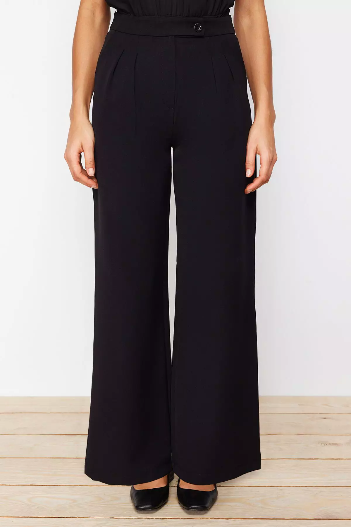 High Rise Straight Trousers