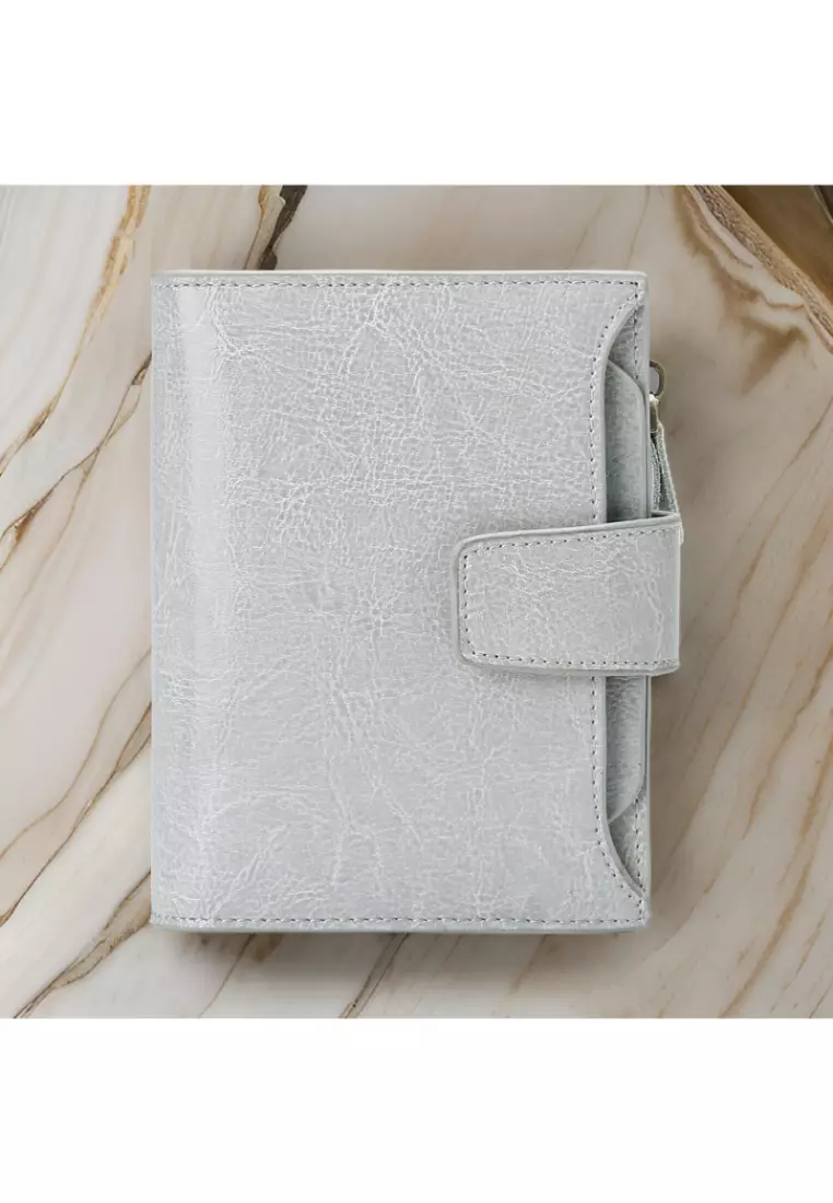 Pebbled Cow Leathers Short Wallet