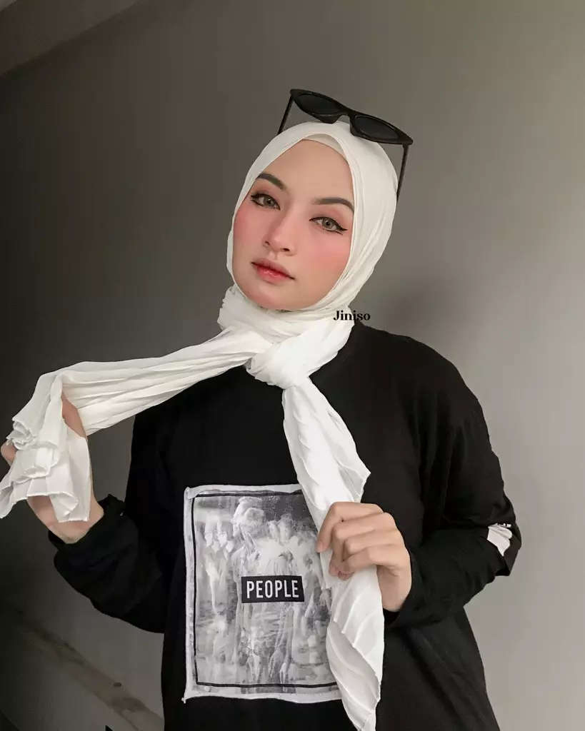 AURA Active Hijab Pashmina Full Plisket Wave