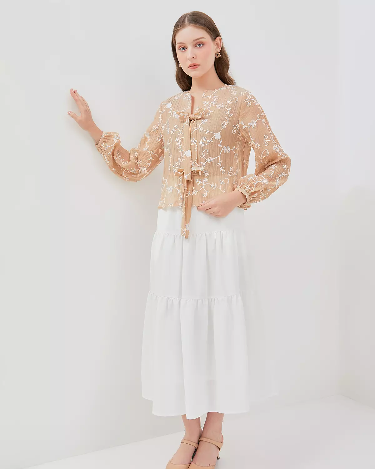 WOMEN'S CREAM CRINKLE BLOUSE