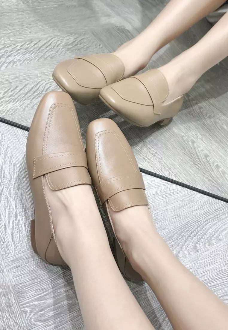 Classic Cow Leather Loafers BSH9040310