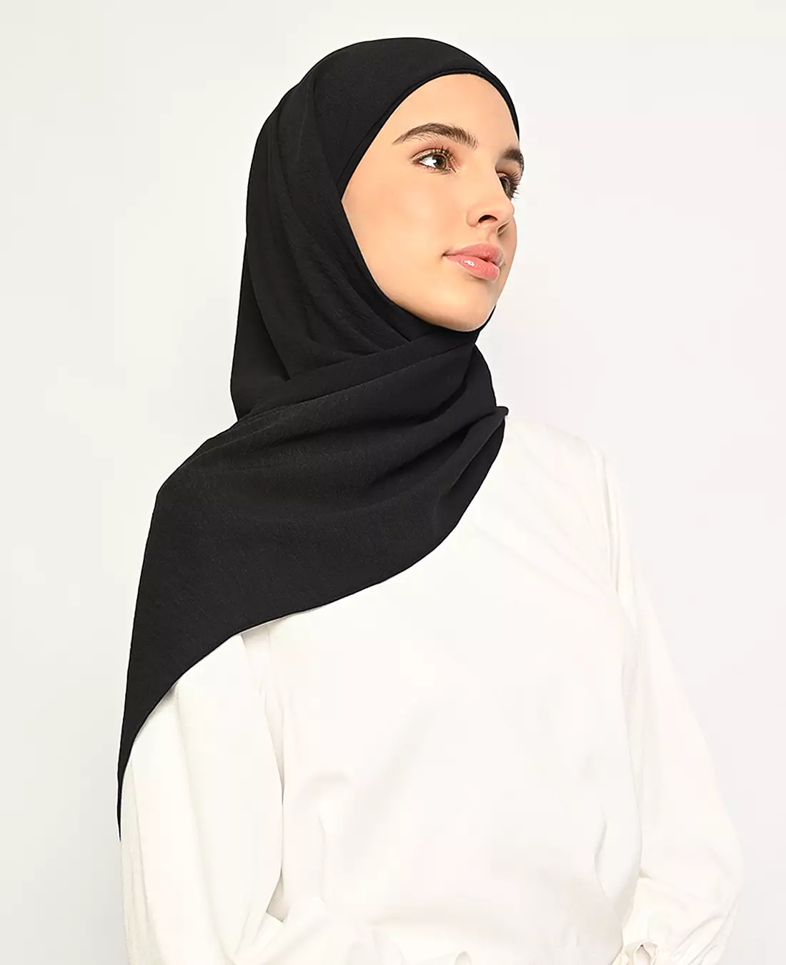 Karisa Segitiga Instan Black