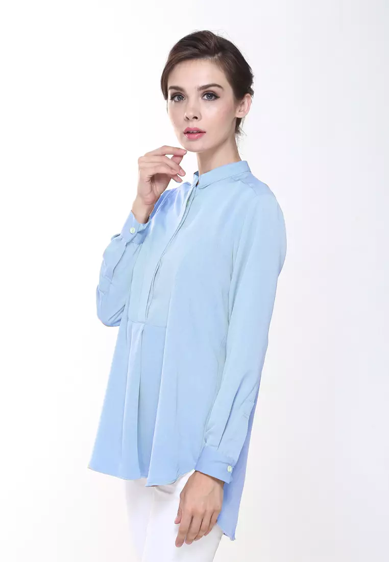 Eva Suit Top in Baby Blue