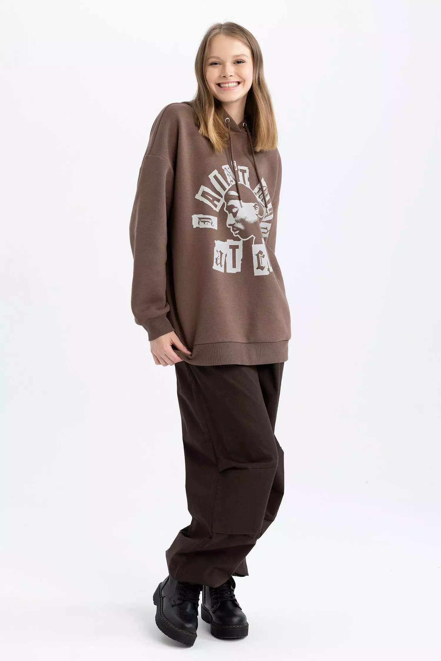 Tupac store cropped hoodie