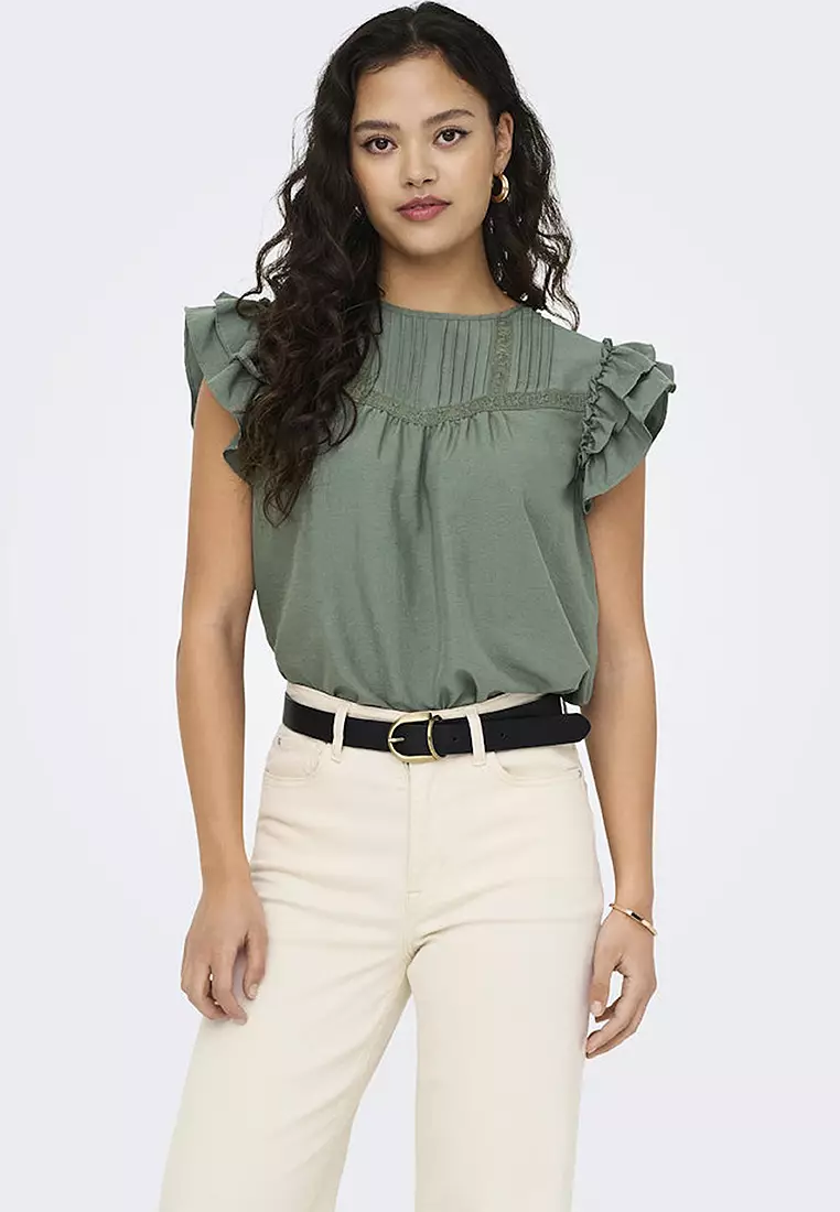 Sleeveless Woven Lace Top