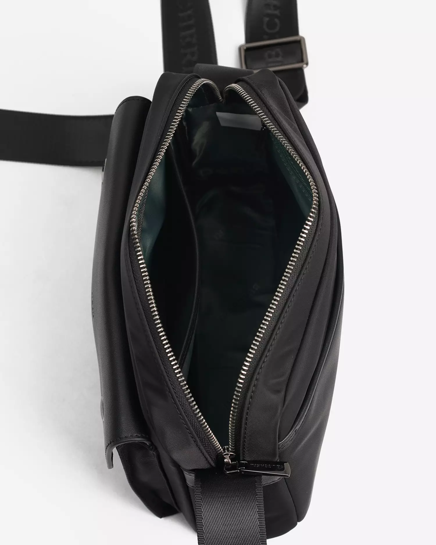 Buccheri Avery Bag Men Black/Black