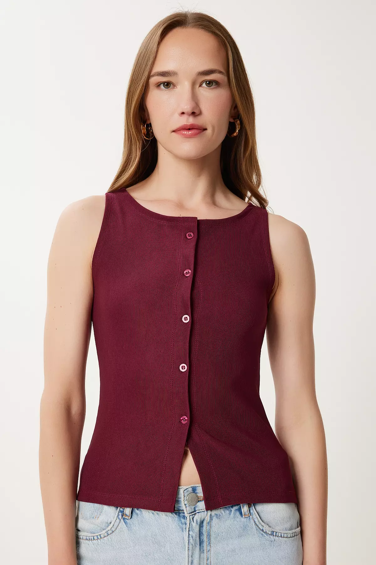 Women's Burgundy Buttoned Flexible Corded Knitted Vest Zv00325