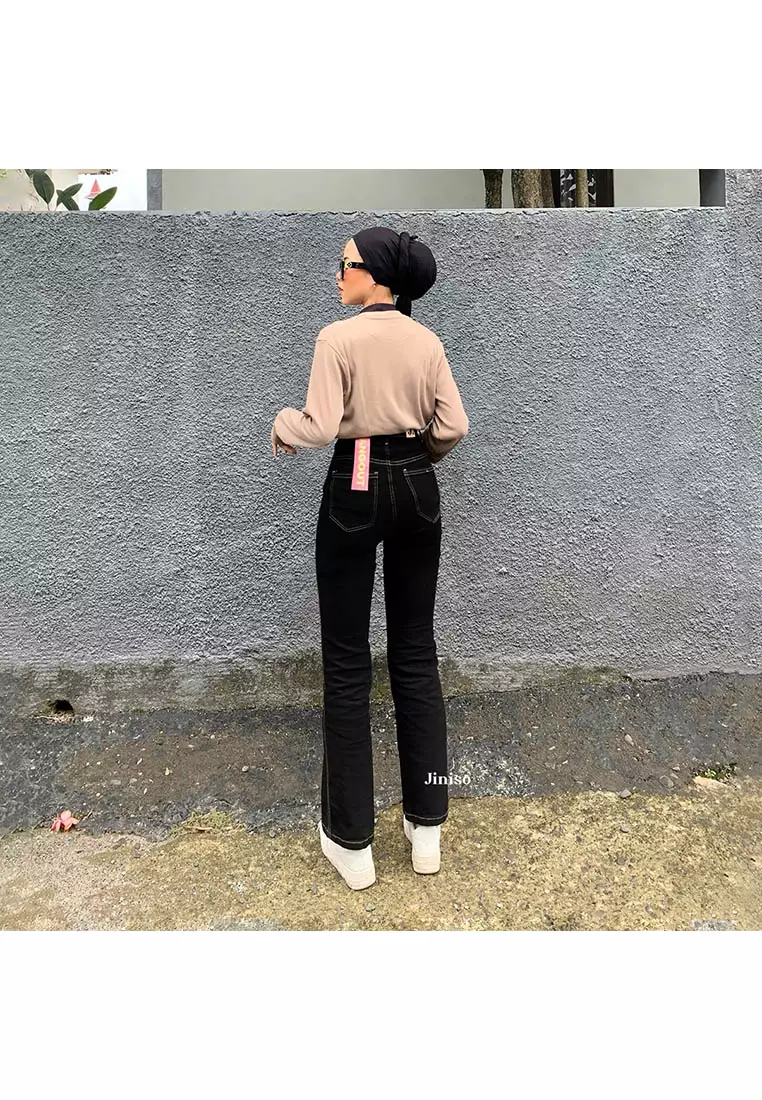 Highwaist Stretch Cutbray Pocket Jeans 713 HANGOUT