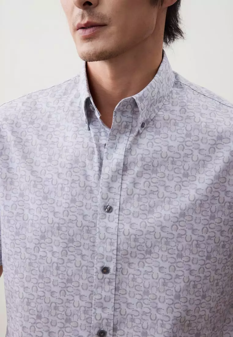 G2000 Wrinkle-Free Horseshoe Digital Print Comfort Fit Twill Short Sleeve Casual Shirt