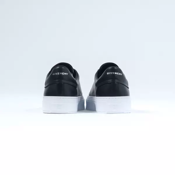 Sepatu GIVENCHY CITY SPORT WHITE BLACK SNEAKER 100% ORIGINAL