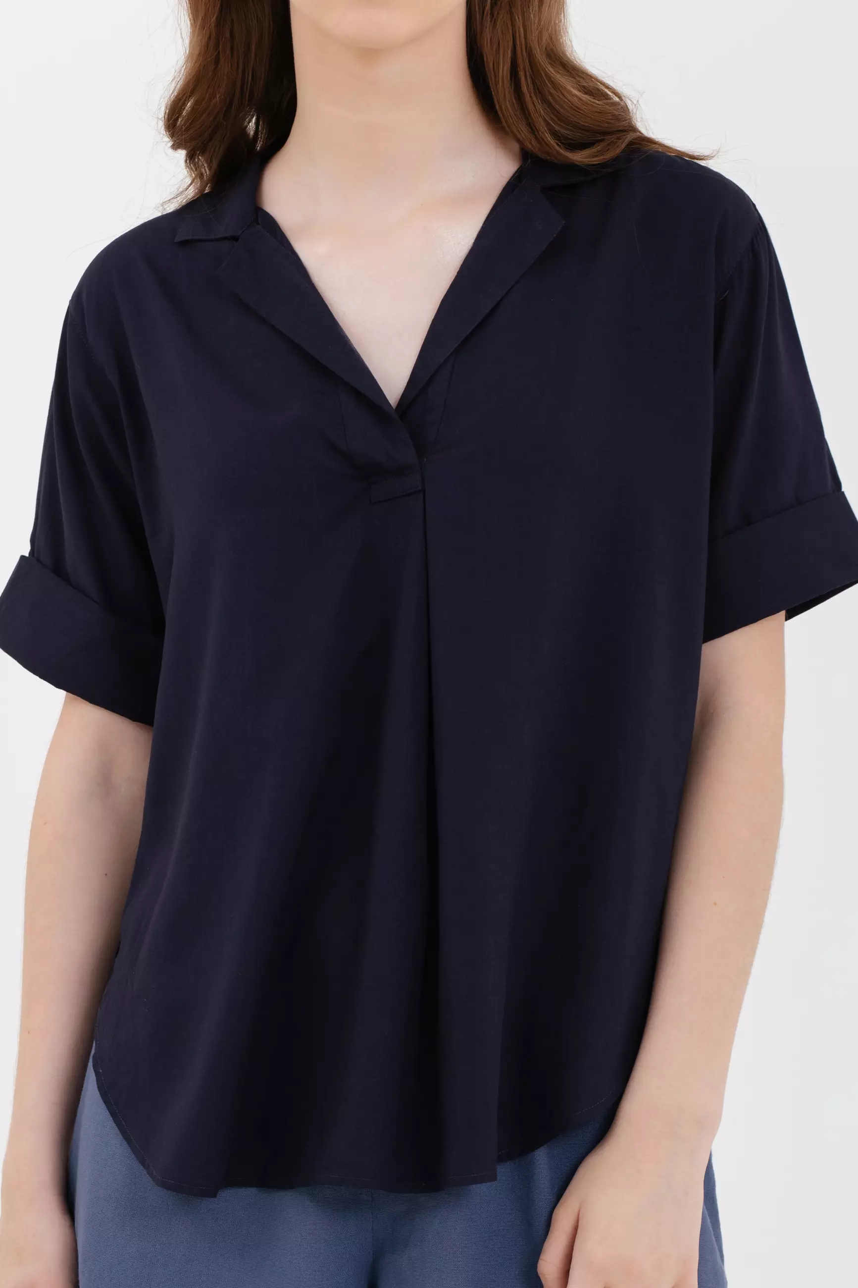 Kemeja Wanita Heira Navy