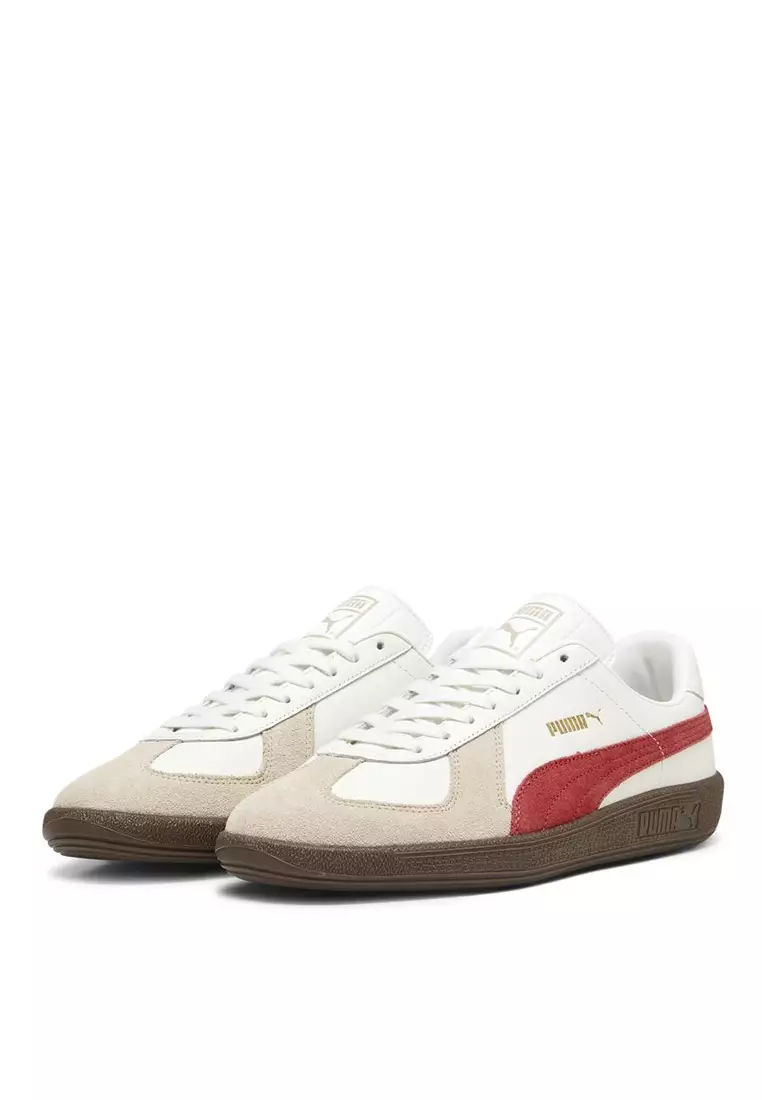 All red puma discount sneakers