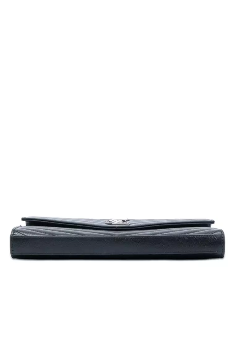 Pre-Loved Saint Laurent Grain De Poudre Chevron Cassandre Envelope Chain Wallet