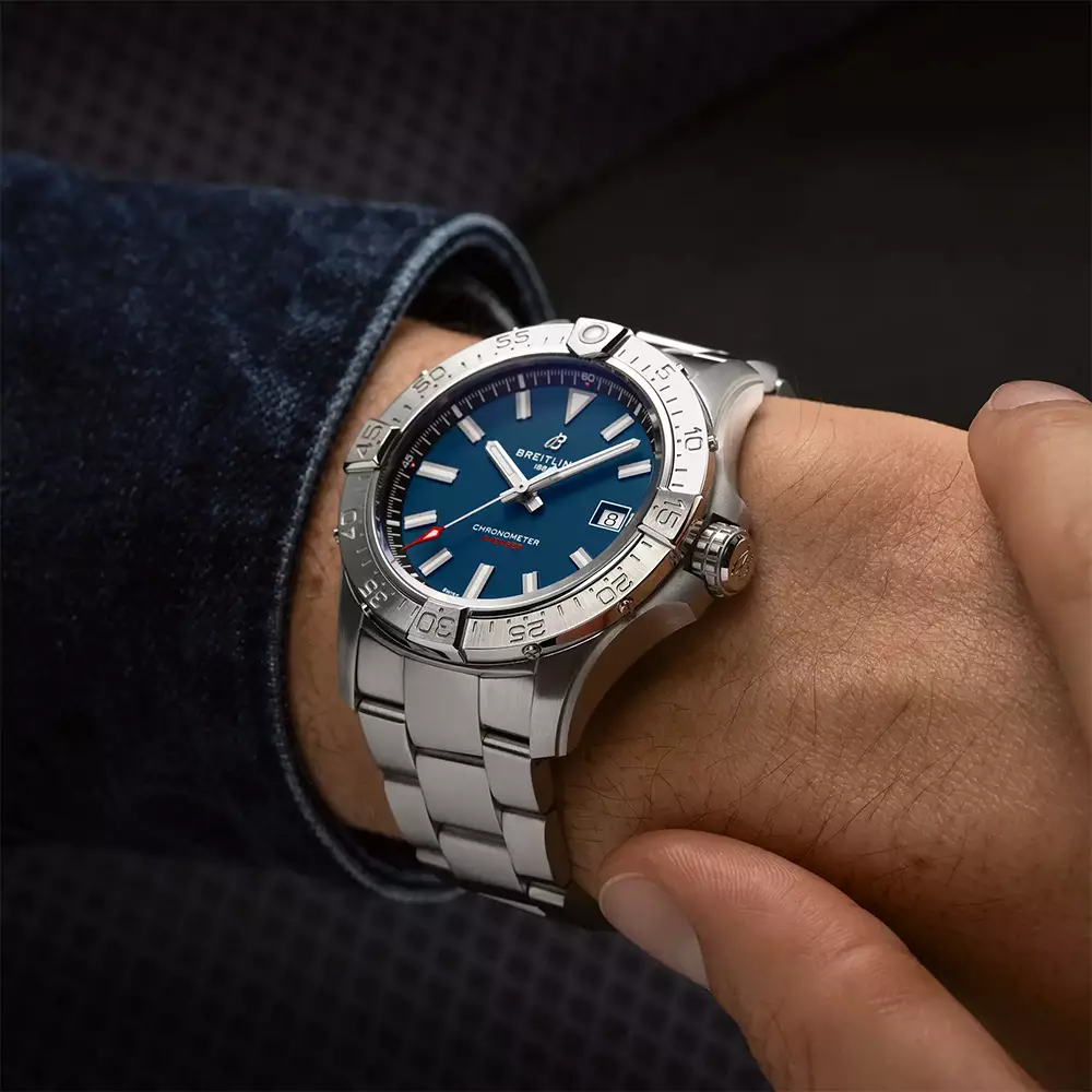 Avenger Automatic 42 - A17328101C1A1 Blue Stainless Steel