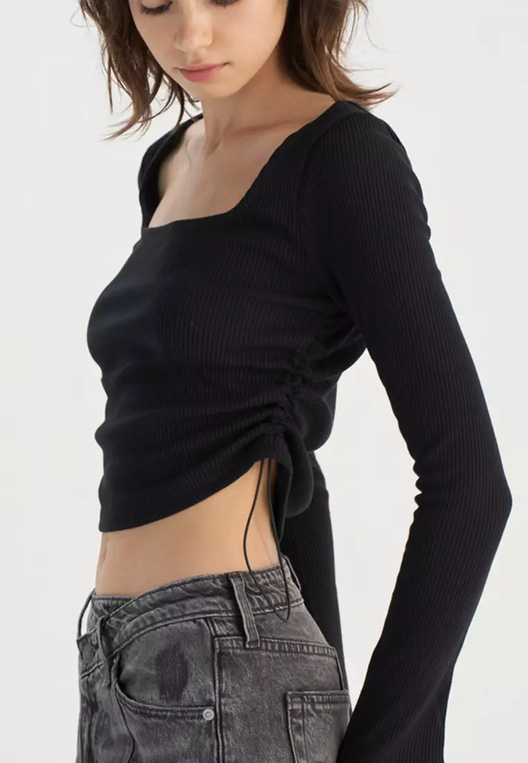 LEVI'S® WOMEN'S CINCHED SHORT STACK T-SHIRT