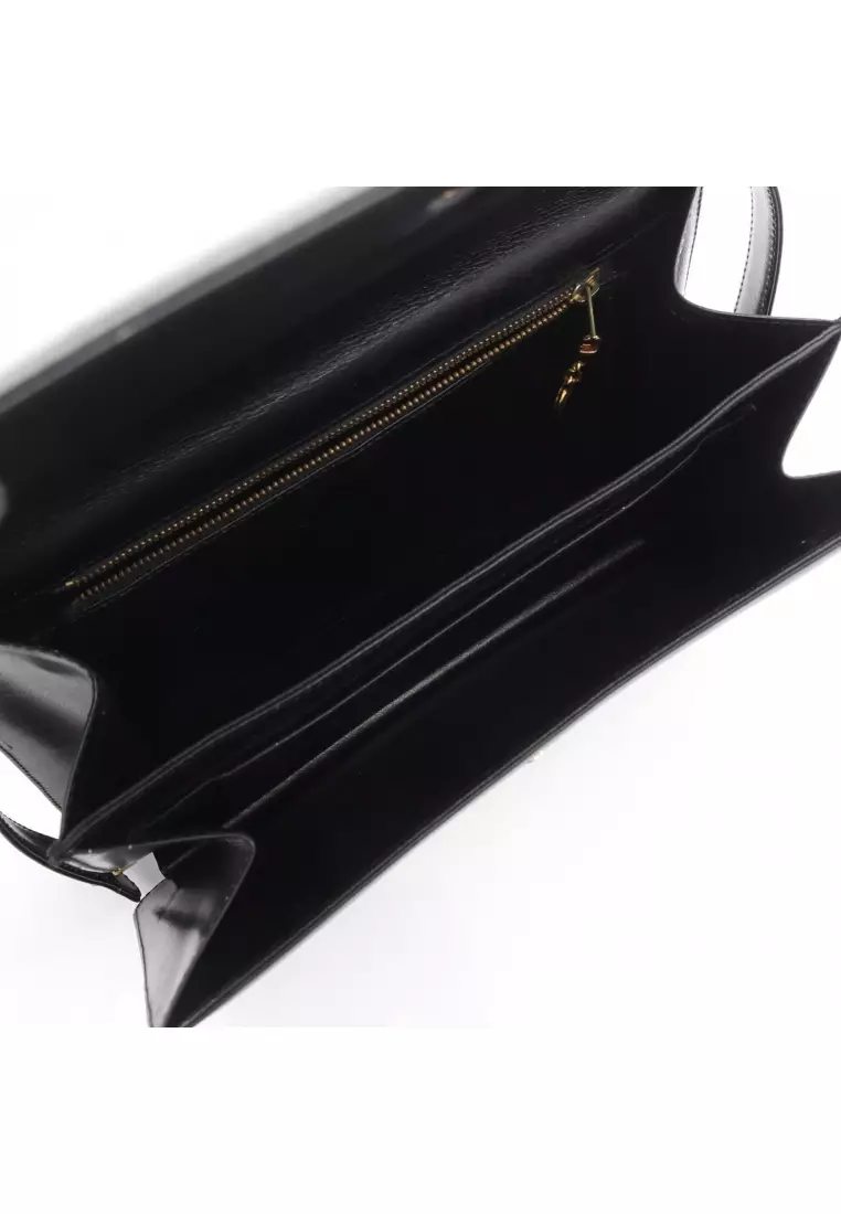 Pre-Loved Celine Shoulder bag leather black carriage fittings