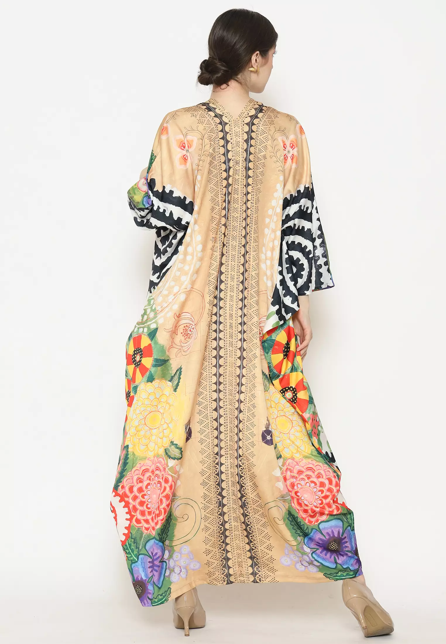 Kanzi Long Sleeve Kaftan