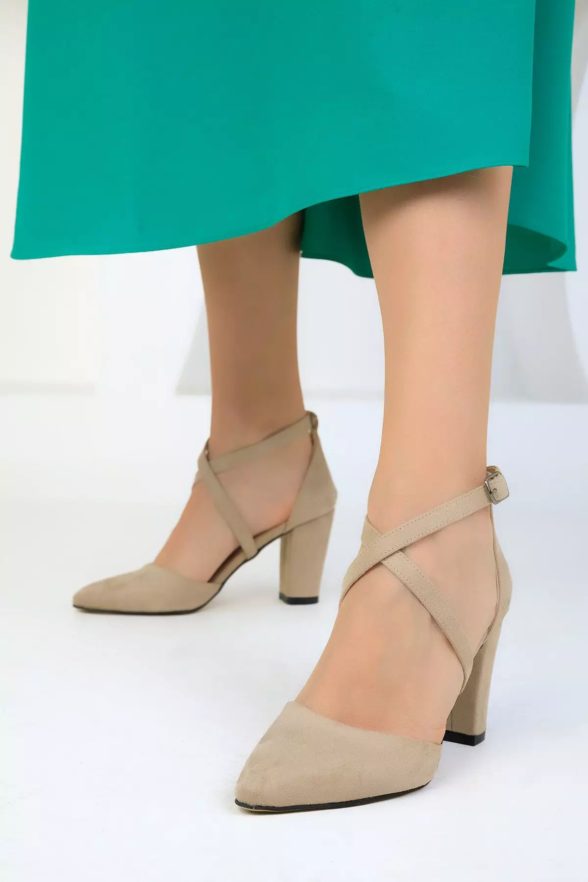 Pointed Toe Crossover Strap Block Heels