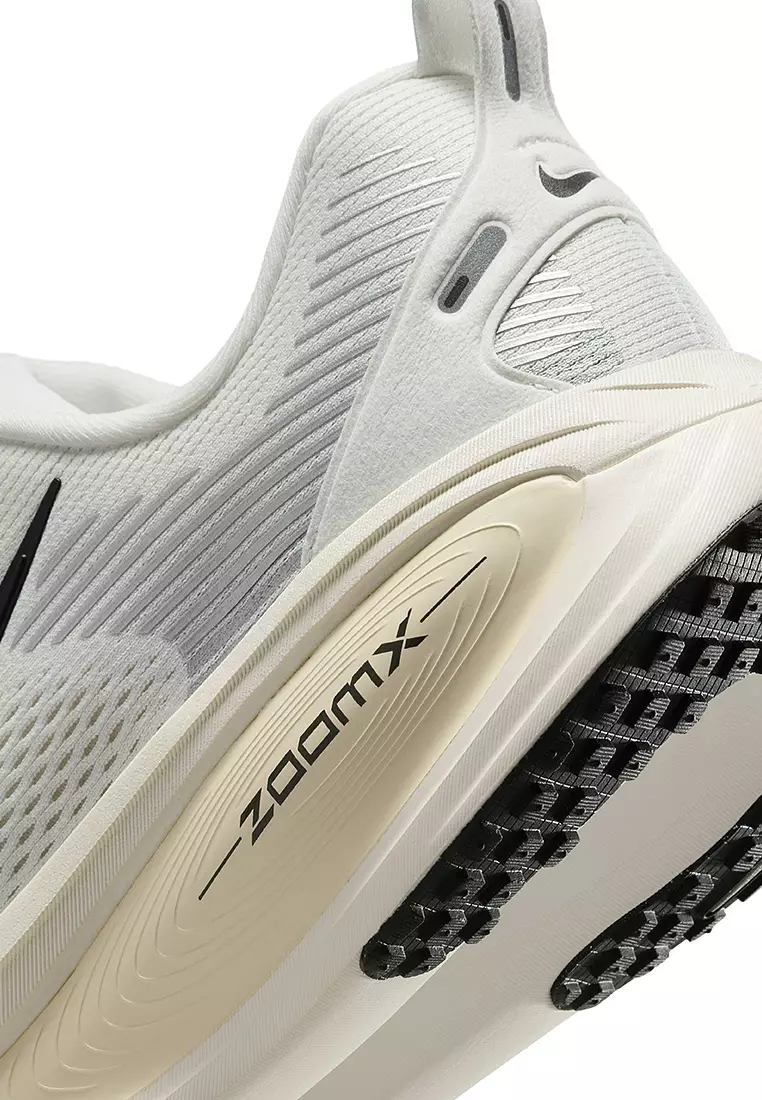 Vomero 18 Road Running Shoes