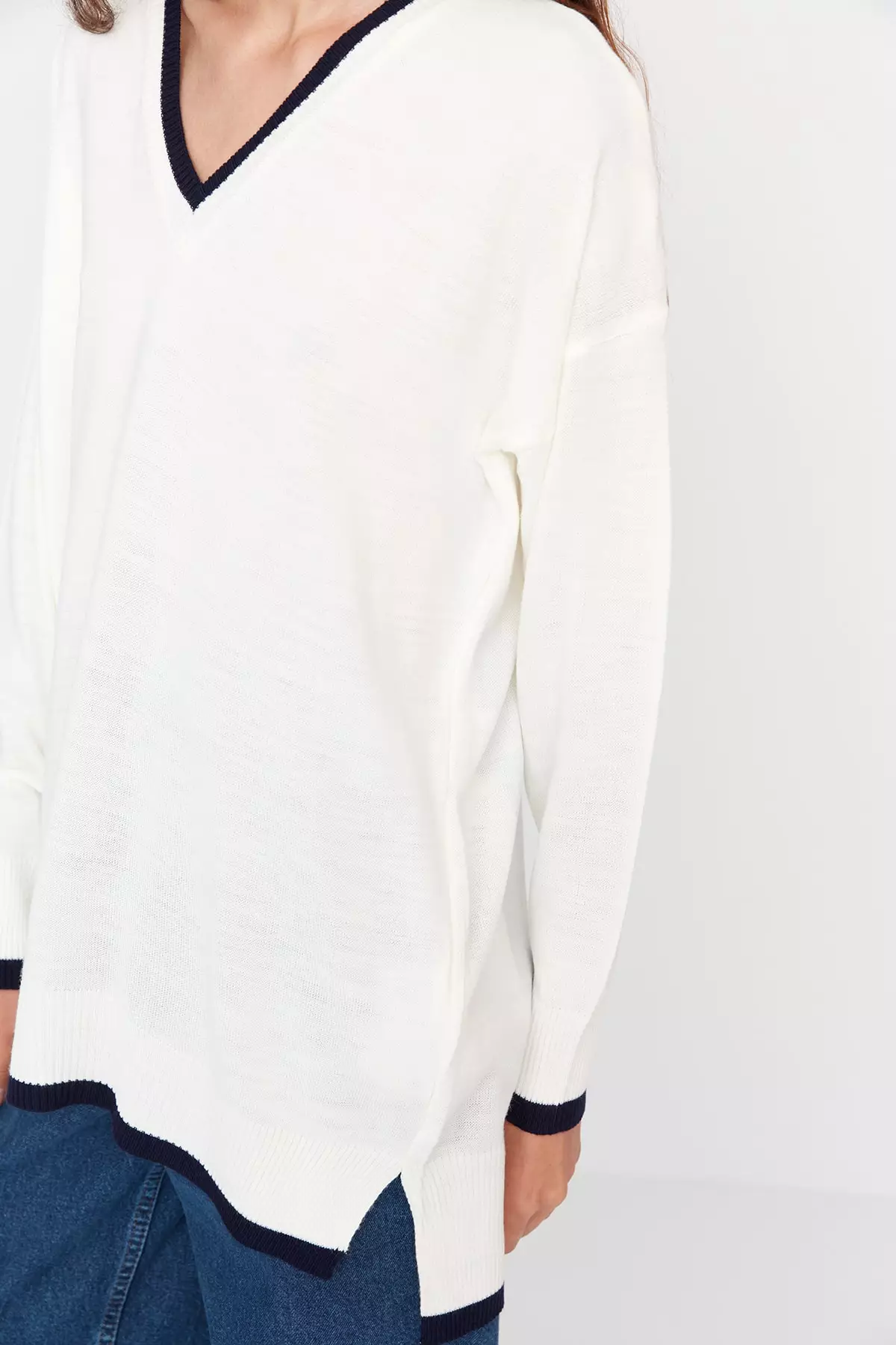 Buy Trendyol V Neck Knit Sweater 2024 Online ZALORA Singapore