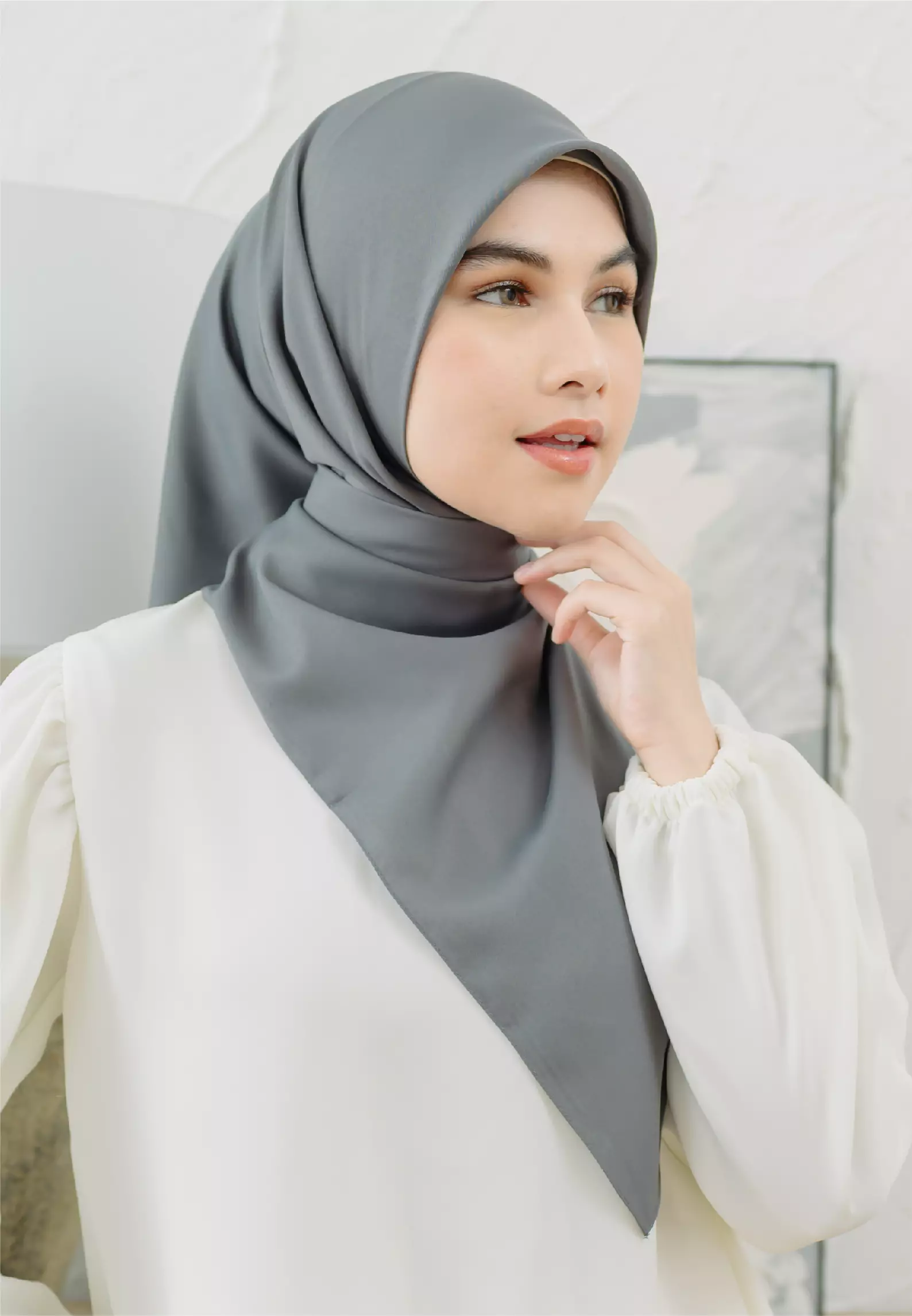 Hana Voal (Hijab Voal Segiempat Polos) Dark Grey