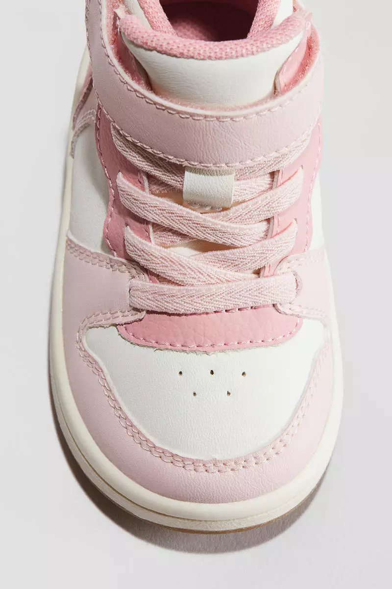 Open-front trainers