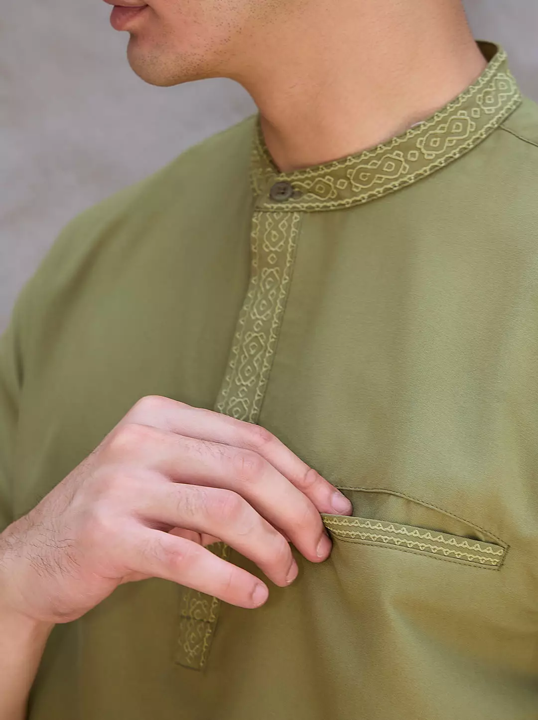 OXCON Kemeja koko Tangan 3/4 Bordir Hasbi Green