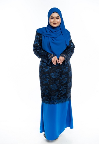 Buy Nayli Plus Size Kurung Modern Royal Blue Lace from Nayli in black and blue and Multi at Zalora