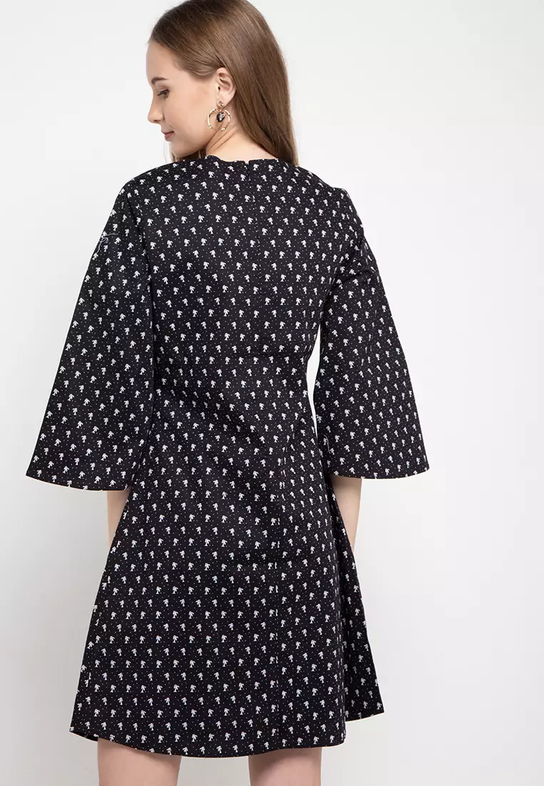 Sophistix Jasmine Dress in Black Print