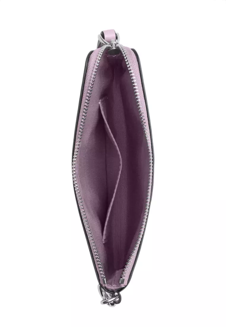 Corner Zip Wristlet In Signature Leather With Heart Charm - Violet