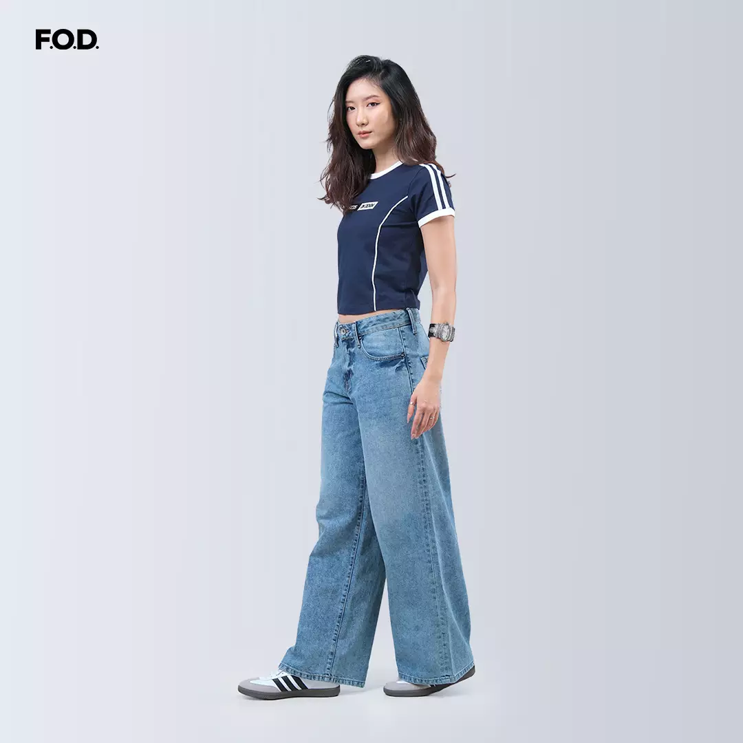 Celana Loose Jeans Wanita Gizca Light Blue