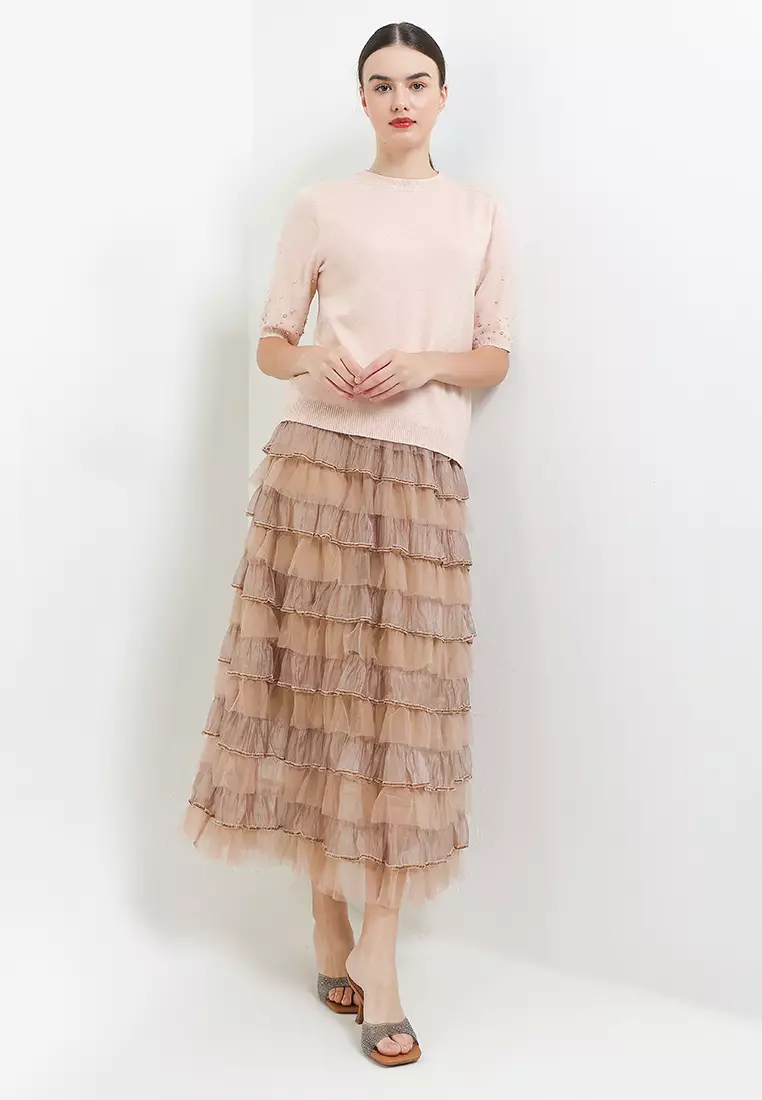 Short Embellished Sleeves Knit Blouse