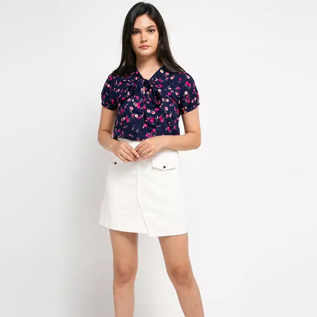 Sophistix Tini Blouse in Navy