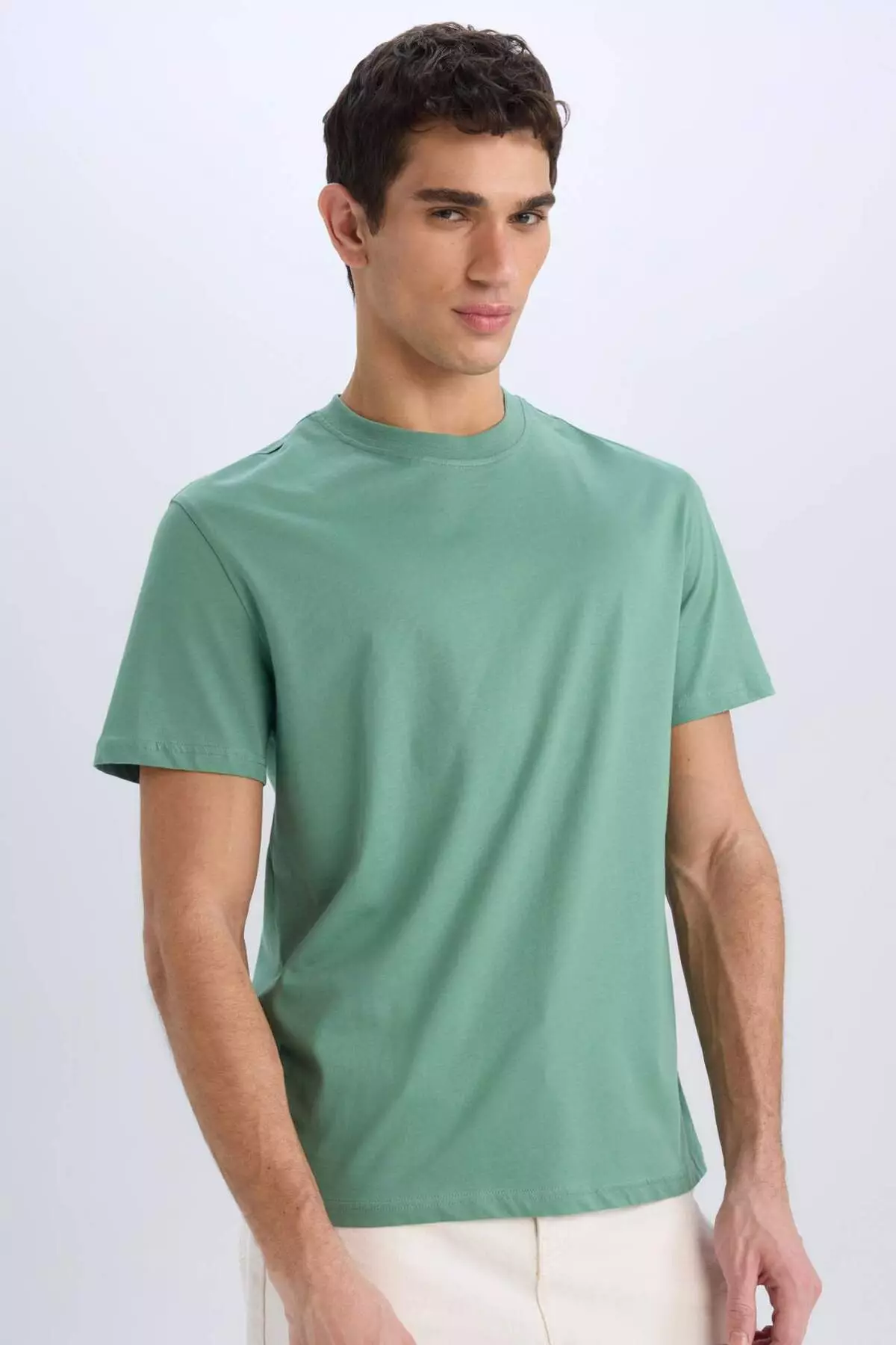 100% Cotton New Regular Fit Crew Neck Basic Plain Short Sleeve T-Shirt V7699Az24Sp