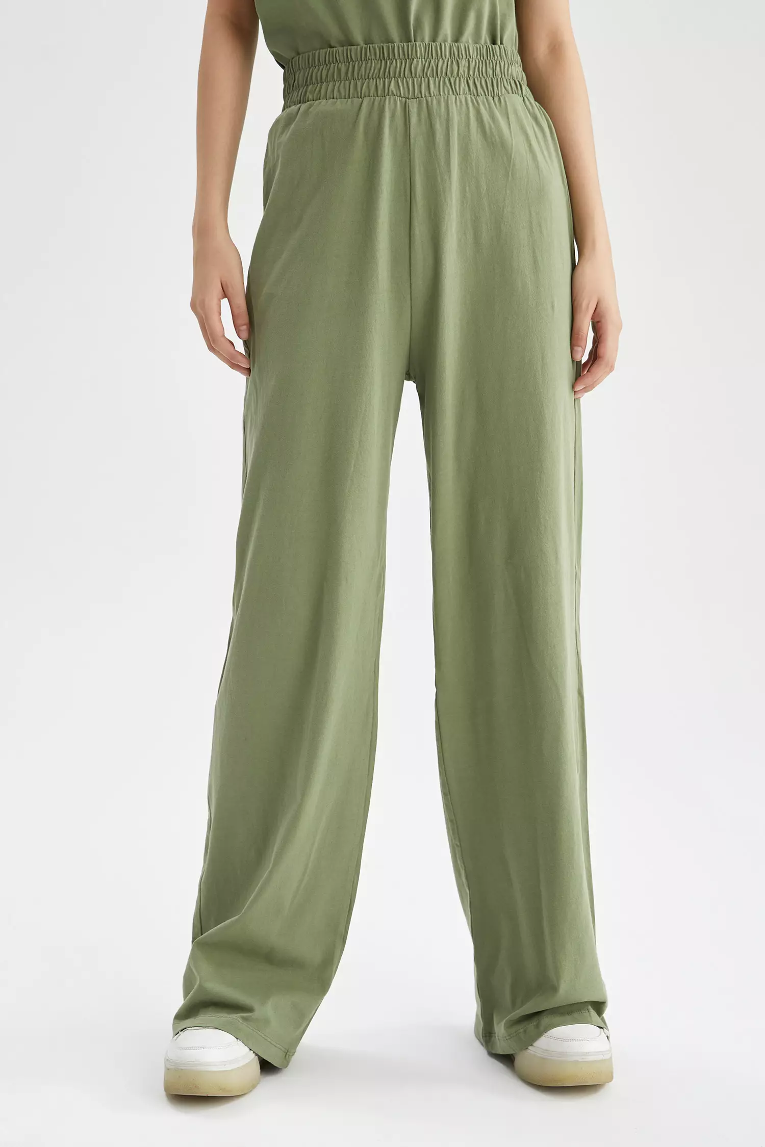 Buy DeFacto Loose Fit Culotte Joggers 2024 Online ZALORA Singapore