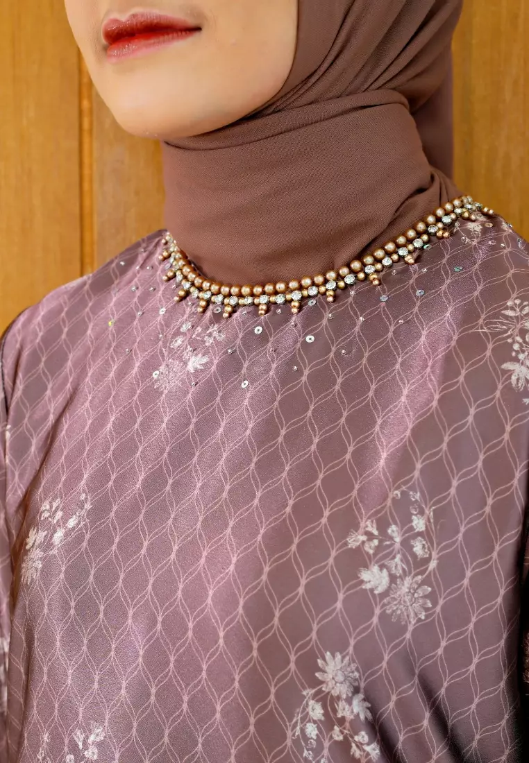 Tunic Mauve Floral Armany Silk Detail Payet Pleats By Brilliant Girl Warna Mauve Coklat