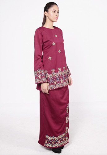 Songket Kurung Red from HESHDITY in Red