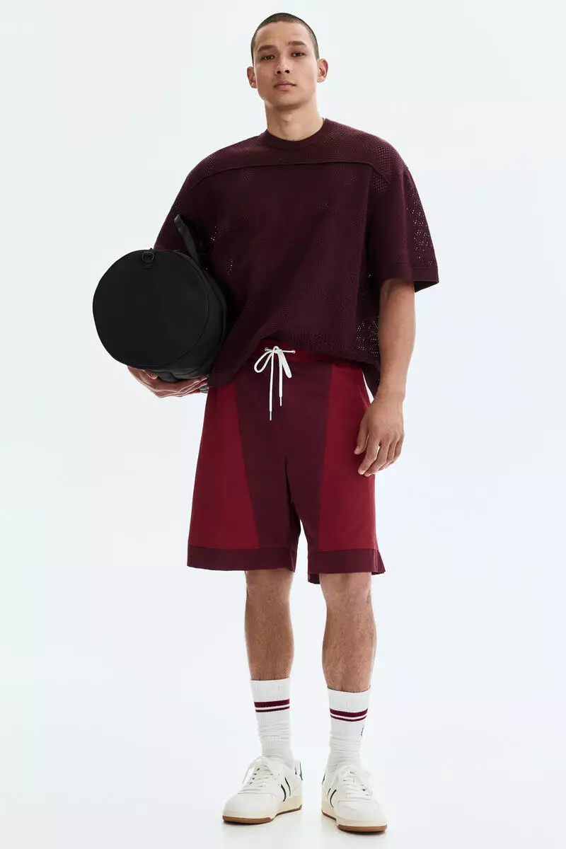 Relaxed Fit Boxy hole-knit T-shirt