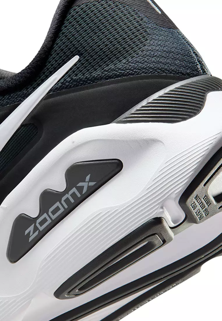 Nike Structure Plus