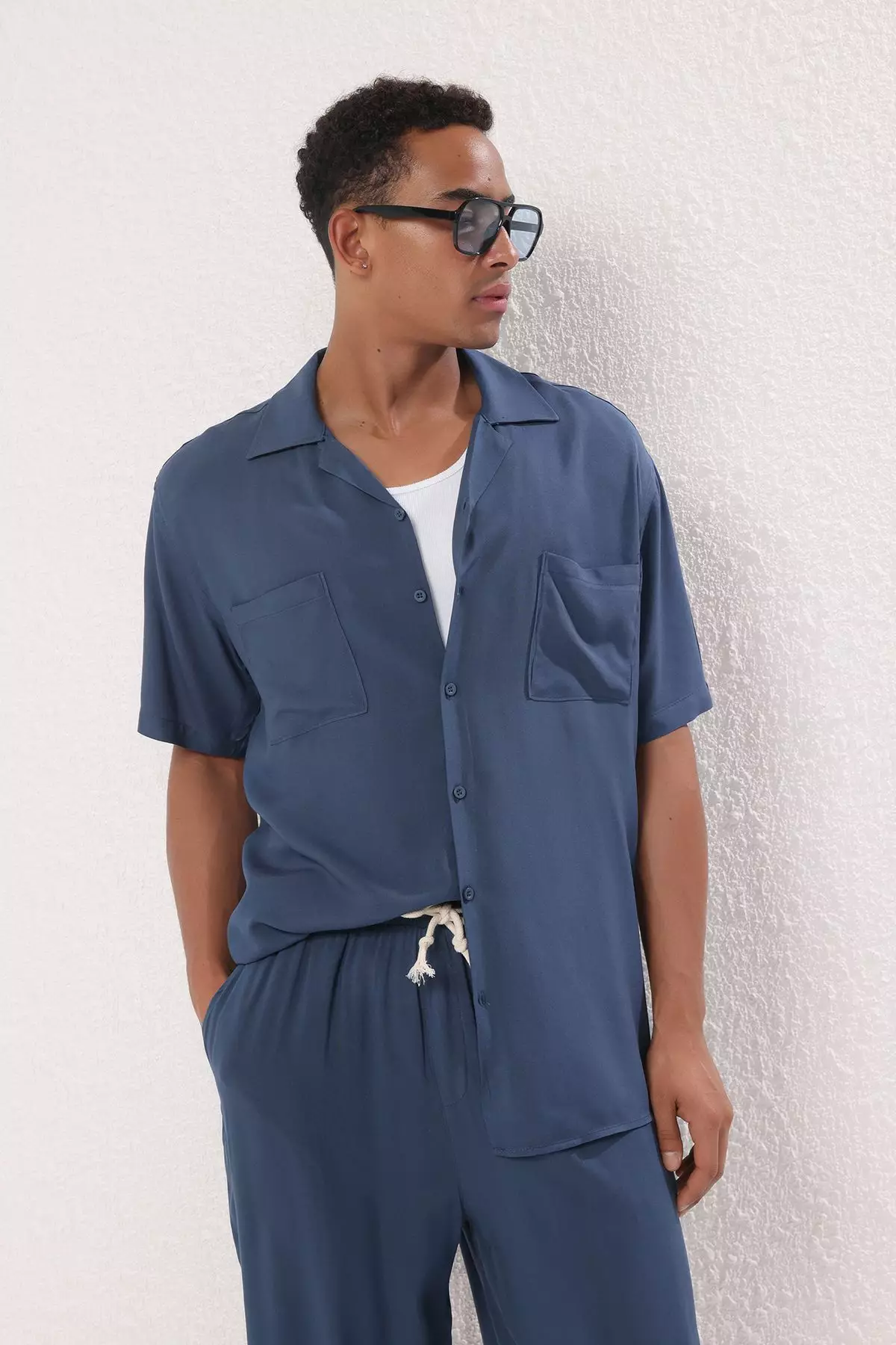 Navy Blue More Sustainable Regular Fit Low Shoulder Pocket Viscose Summer Shirt TMNSS25GO00005