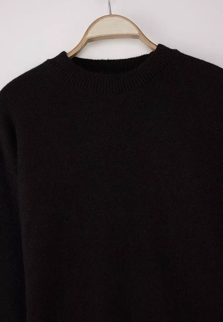 Black Alpaca Wool Blended Premium/Special Yarn Wide Fit Basic Knitwear Sweater