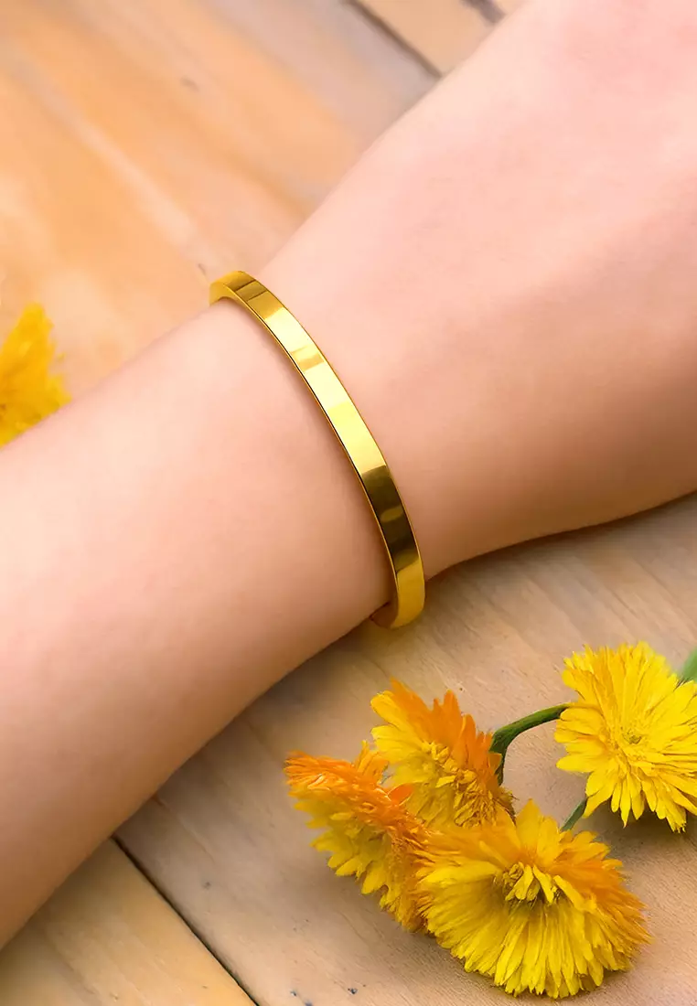 Avenue Classic Cuff Bangle Gold