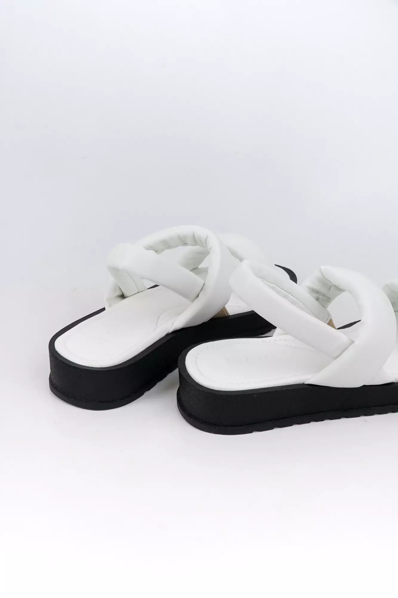 Blow BLNI 0076 Nory Sandal Gunung Slide Platform Wanita Tali Belakang 3cm
