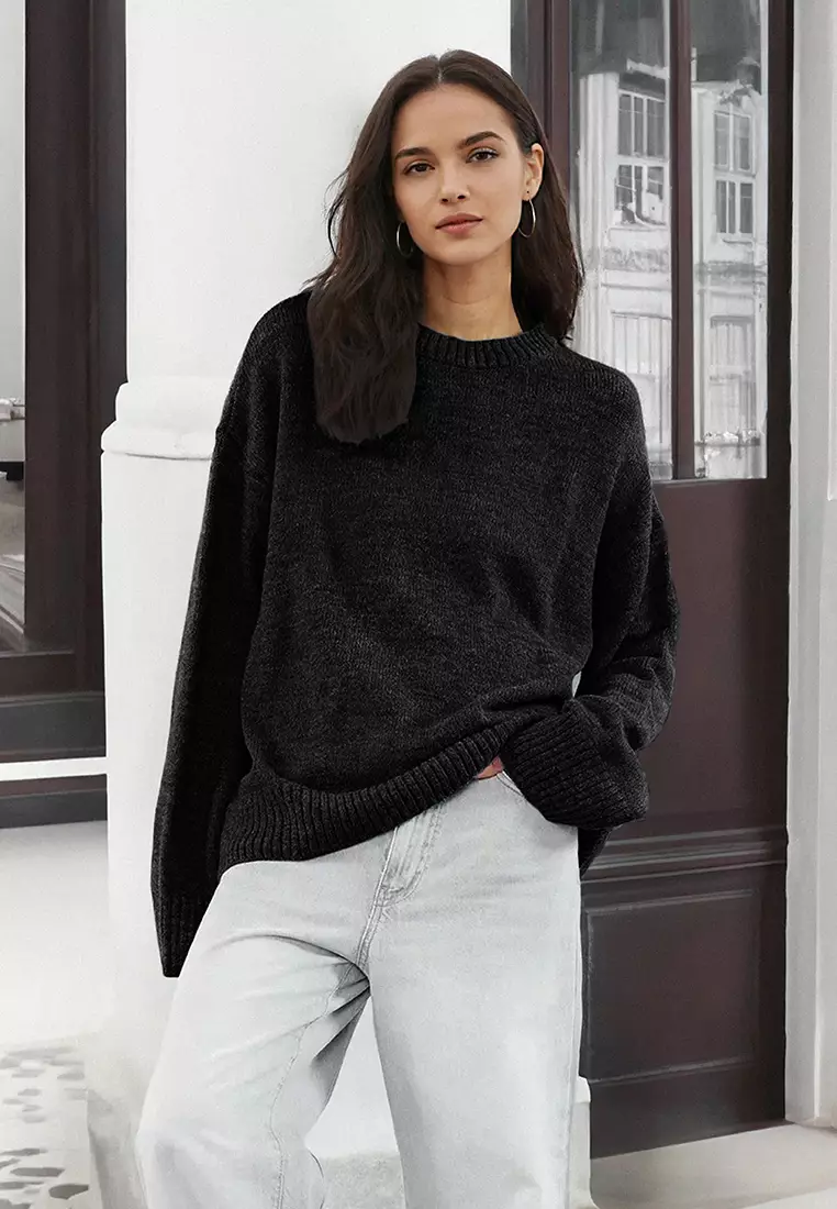 Black Wide Pattern Crew Neck Knitwear Sweater TWOAW25KZ00168