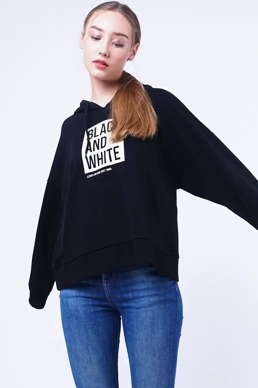 Sweater Hoodie Wanita Isvara Black