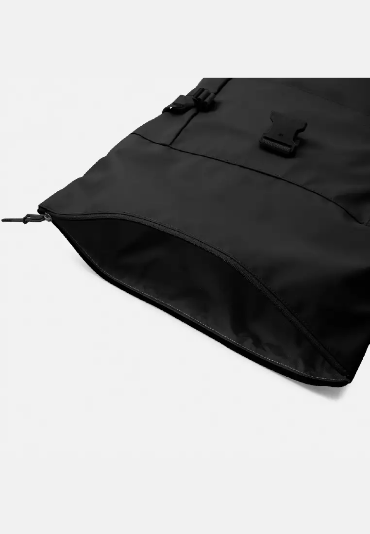 30公升戶外後背包