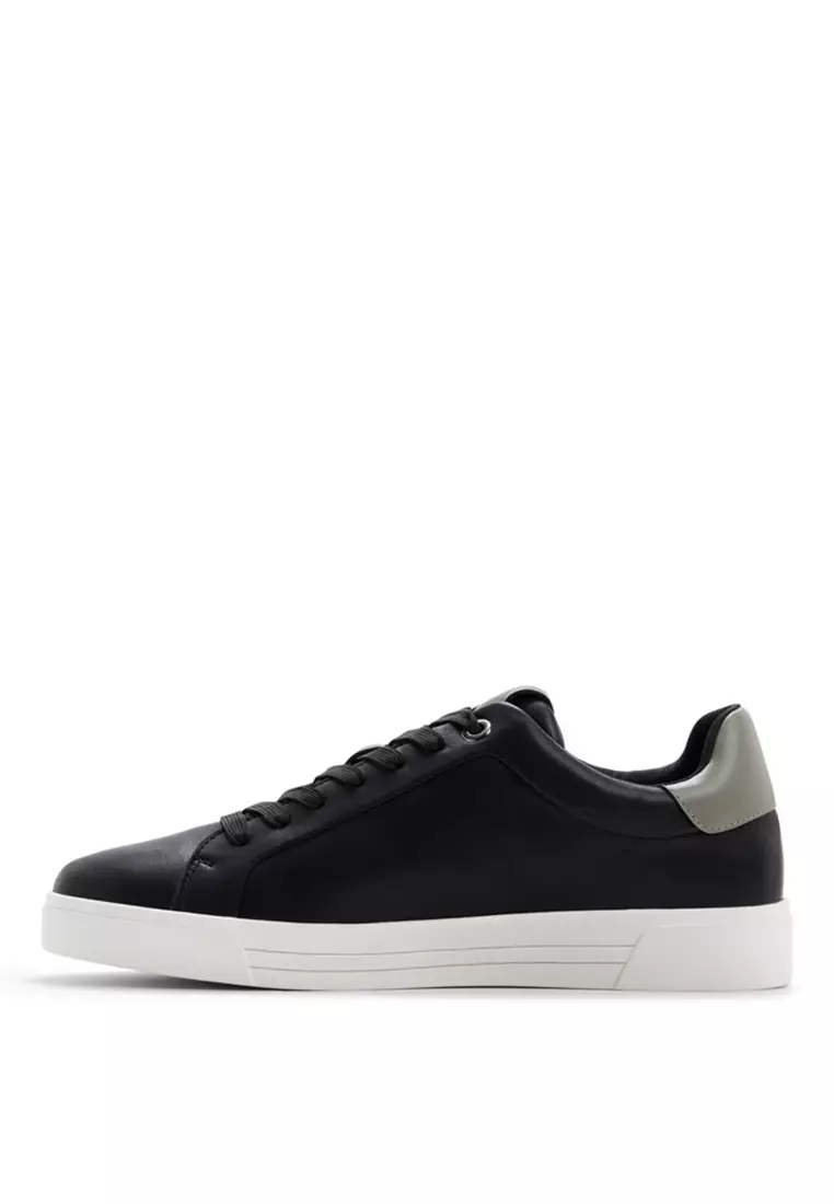 Peltason Sneakers