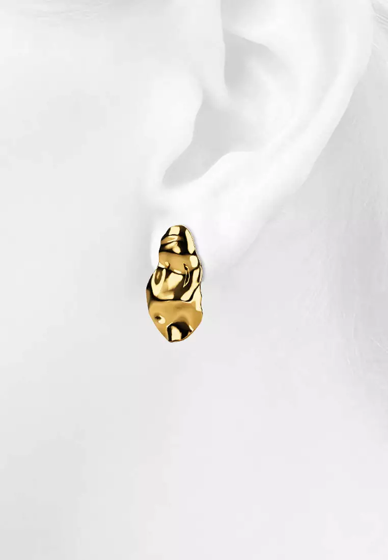 Textured Stud Earrings in Gold