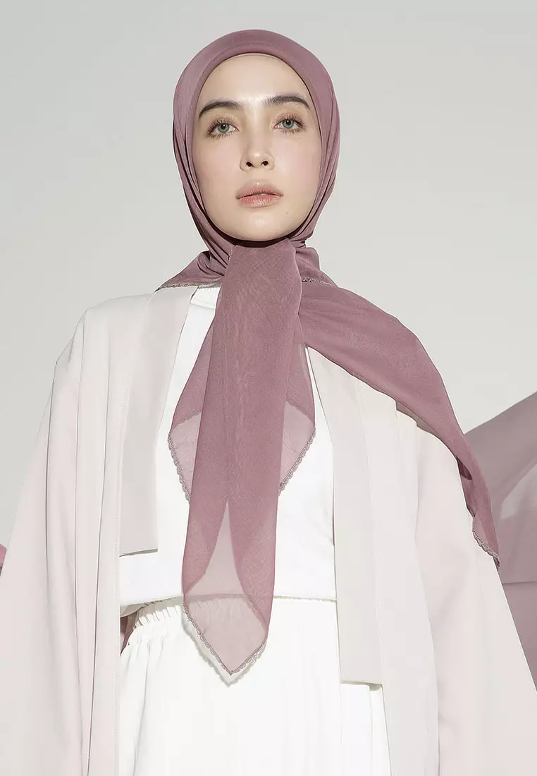 Paris Embroidery Signature Square (Lozy X Hamidah) Frappuccino