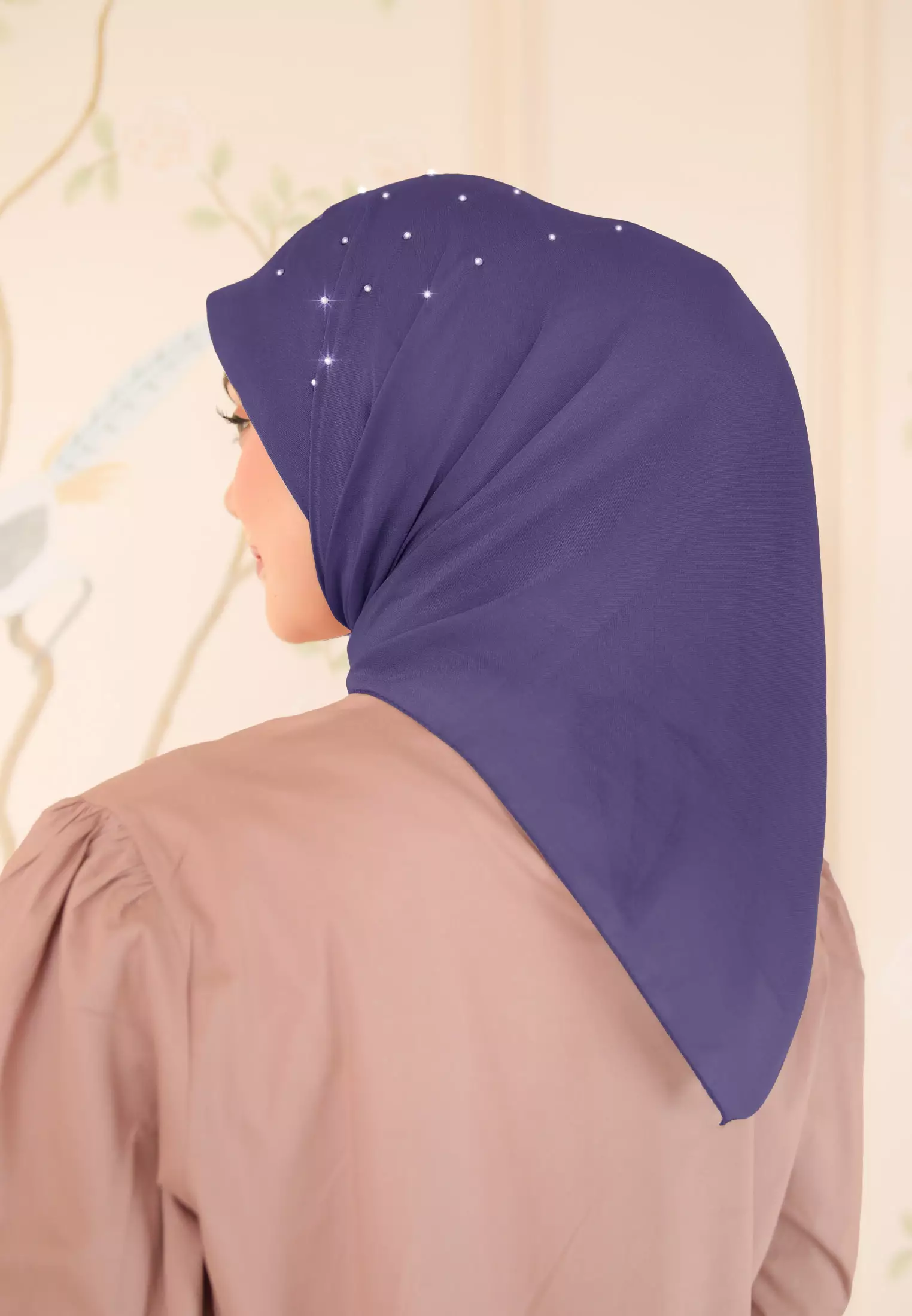 Noura Hijab Segiempat Payet Crystal | Kerudung Wanita Premium